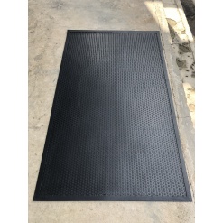 clean_grip_mat_1_1536017101